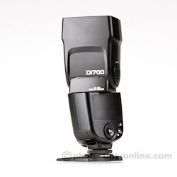 Nissin Di700 flash: back/angle view