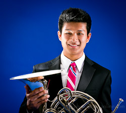Nissin Di700 flash: Sf mode example, hiding in a French Horn, no flare